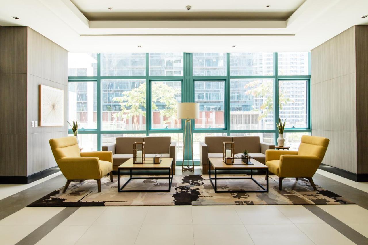 One Uptown Residence Bgc Pateros Zewnętrze zdjęcie