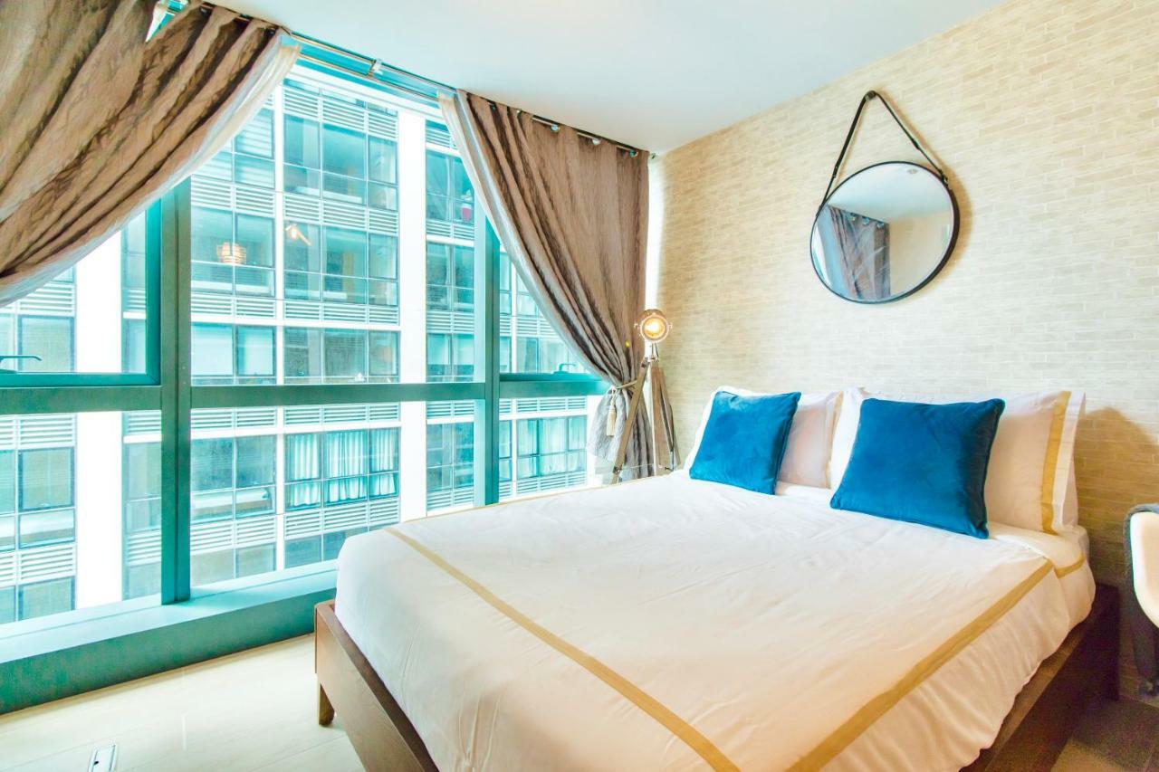 One Uptown Residence Bgc Pateros Zewnętrze zdjęcie
