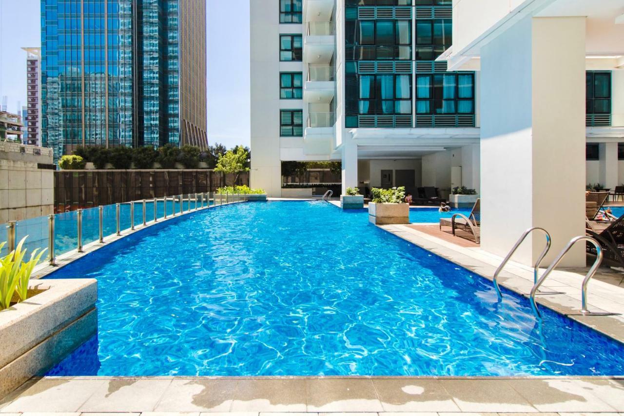 One Uptown Residence Bgc Pateros Zewnętrze zdjęcie
